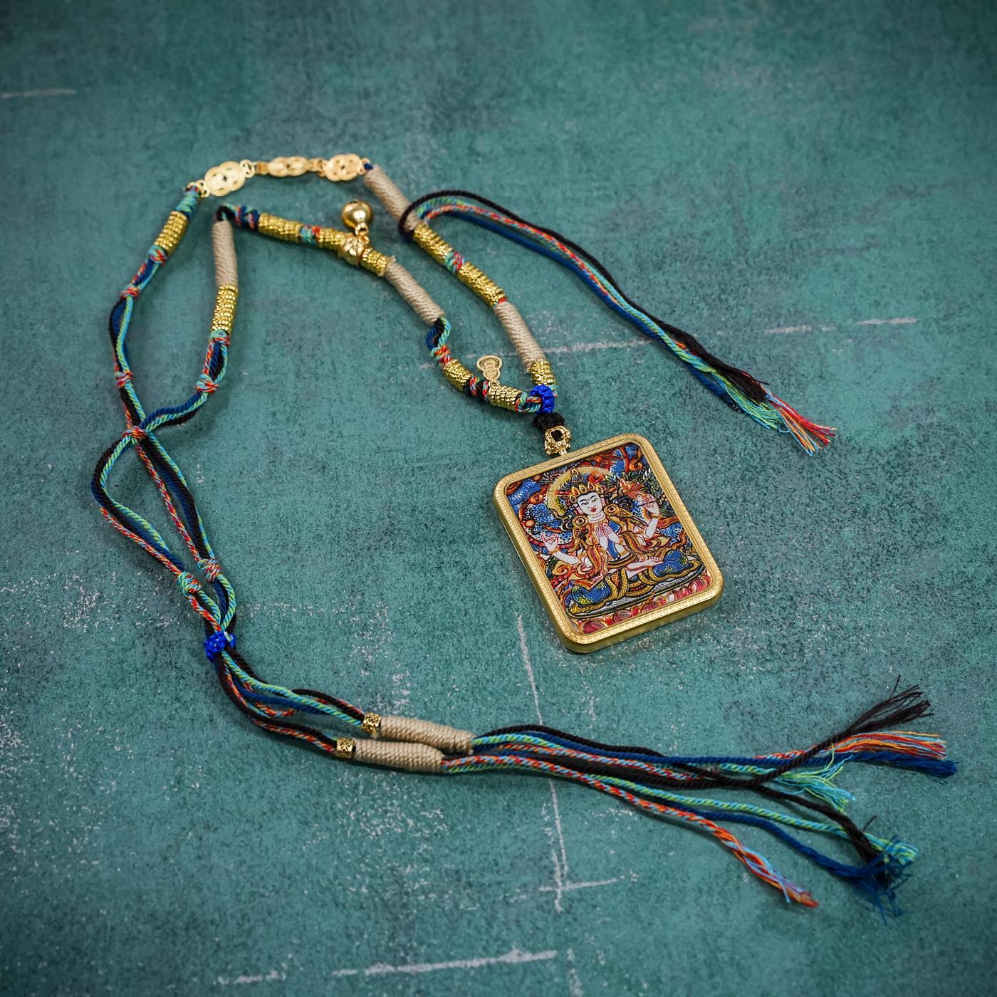 Avalokiteśvara thangka gau pendant, thousand-armed bodhisattva of compassion